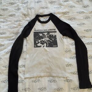 Brandy Melville Black and White Ribbed Top